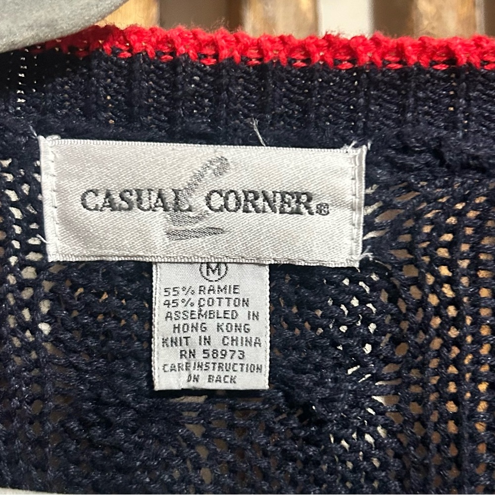 Casual Corner Navy and White V-Neck Sweater - Picture 5 of 5